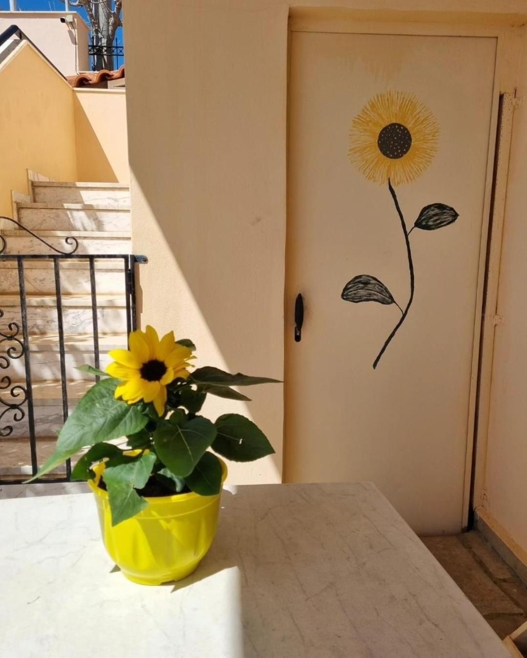 Eagles Nest Villa Athenian Riviera In Aghia Marina Near Lagonisi, Next To The Beach Close To Athens Airport Agia Marina  ภายนอก รูปภาพ
