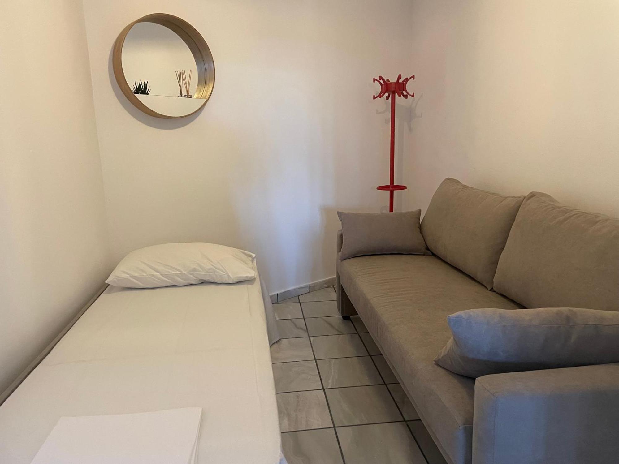 Eagles Nest Villa Athenian Riviera In Aghia Marina Near Lagonisi, Next To The Beach Close To Athens Airport Agia Marina  ภายนอก รูปภาพ